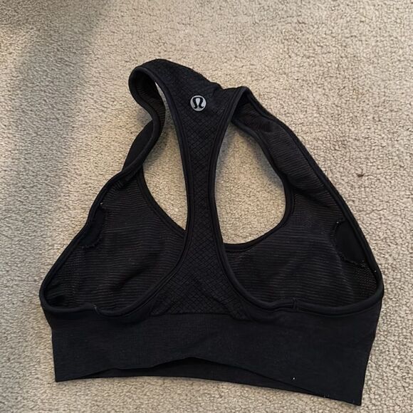 Lululemon 4 grey/blue bra  - Picture 2 of 3